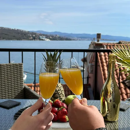 Villa Volos Apartment Karmen With Roof Terrace, Sea View, Free Private Parking Opatija Exterior photo
