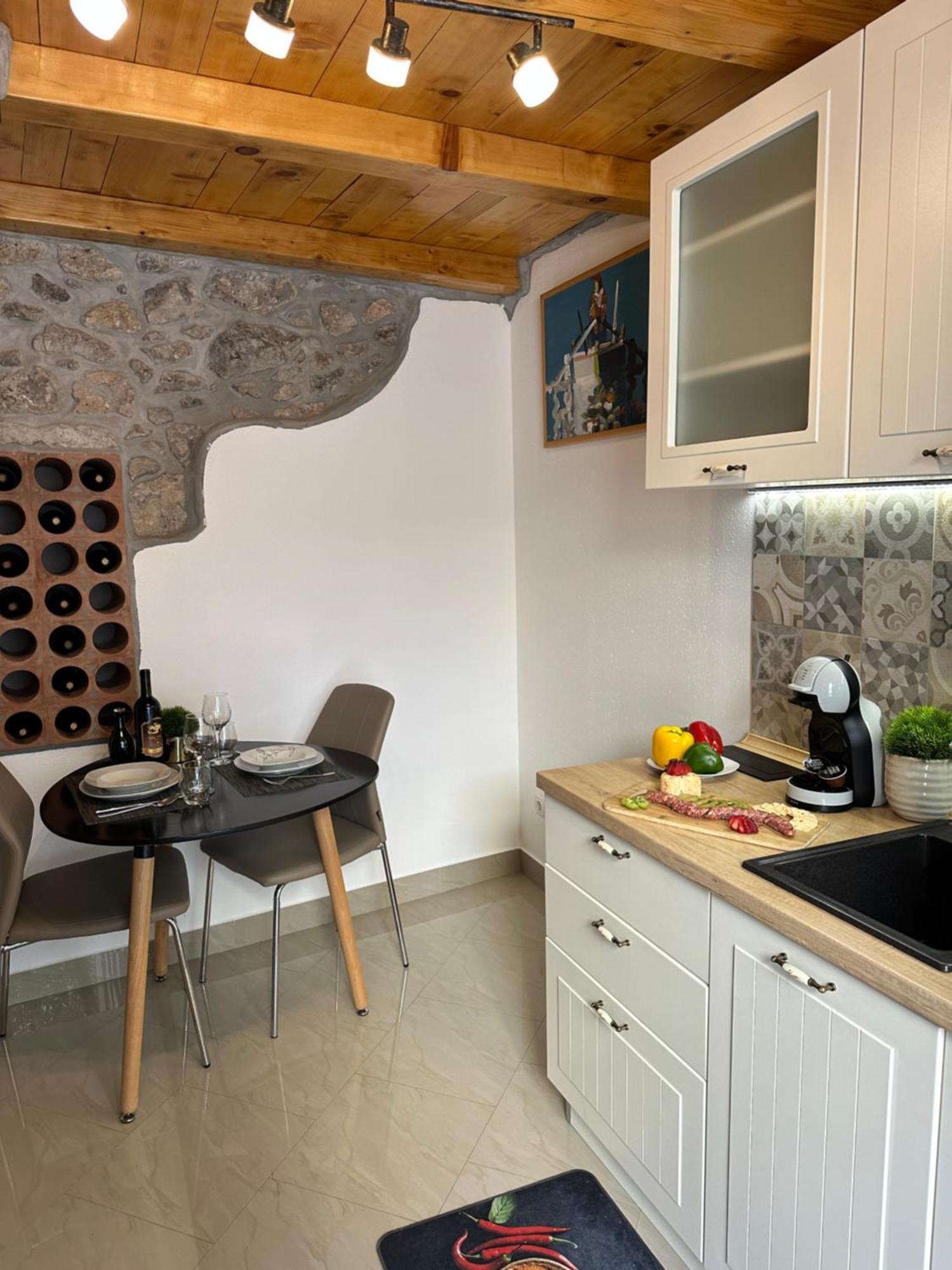 Volos Karmen With Roof Terrace, Sea View, Free Private Parking *